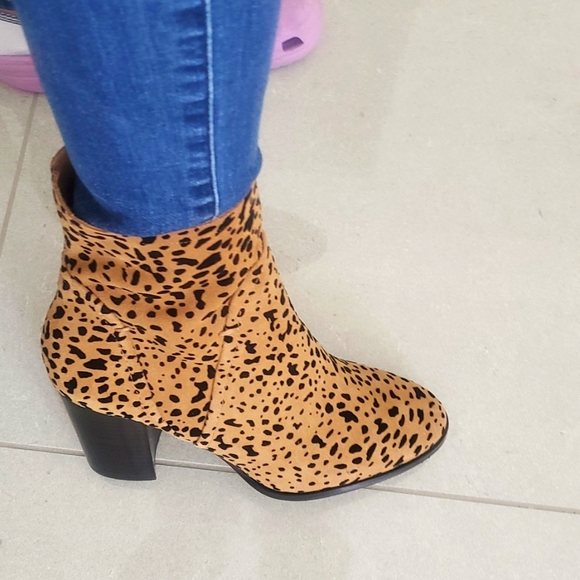 NWT  LAST PAIR!!!FINAL SALE🤩 GIBSON LATIMER LEATHER BOOTIES - Picture 10 of 10